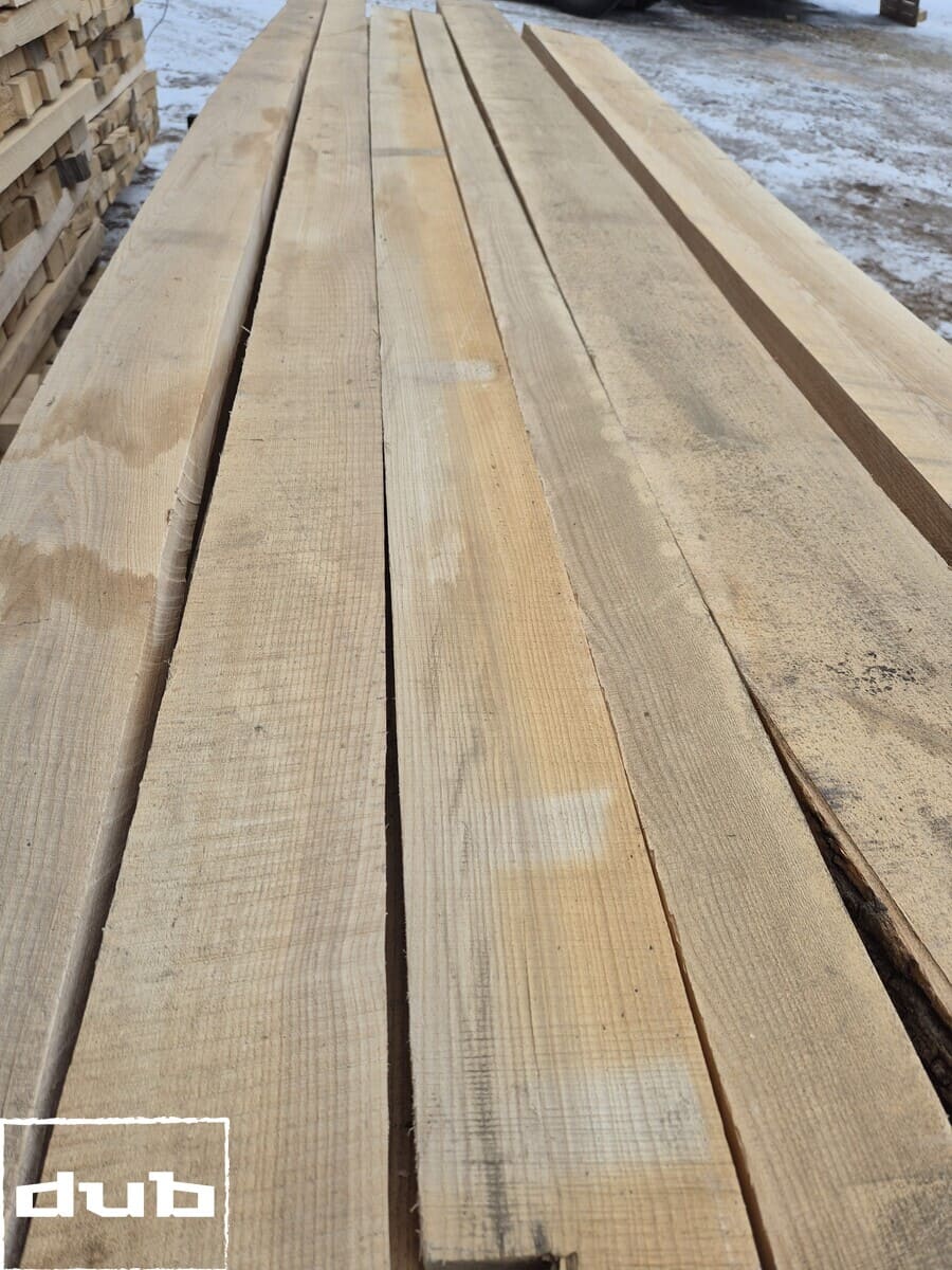 Доска ясеня сухая обрезная 0 сорт 1000-2000х150х50мм